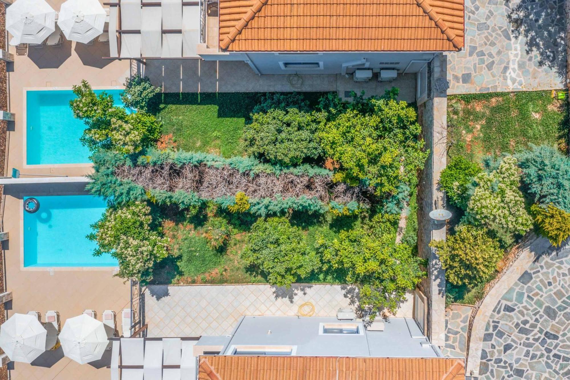 Villa Ponti Pondi ภายนอก รูปภาพ